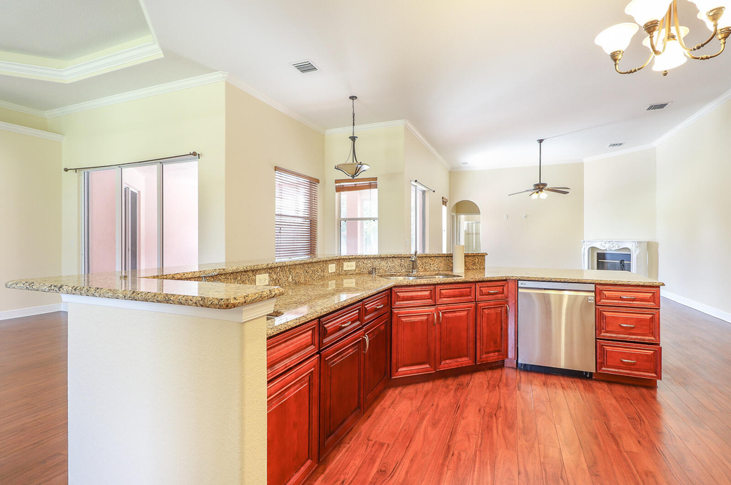 15137 85th Avenue N - Photo 13