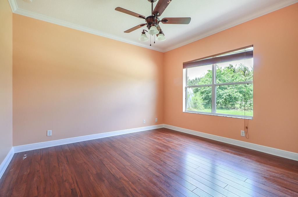 15137 85th Avenue N - Photo 21