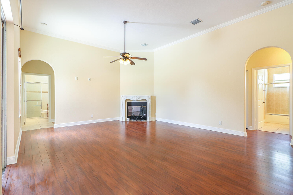 15137 85th Avenue N - Photo 9