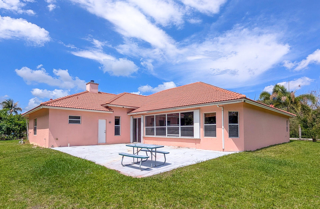 15137 85th Avenue N - Photo 24