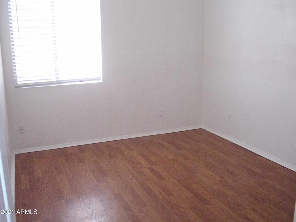 6933 W Remuda Drive - Photo 18