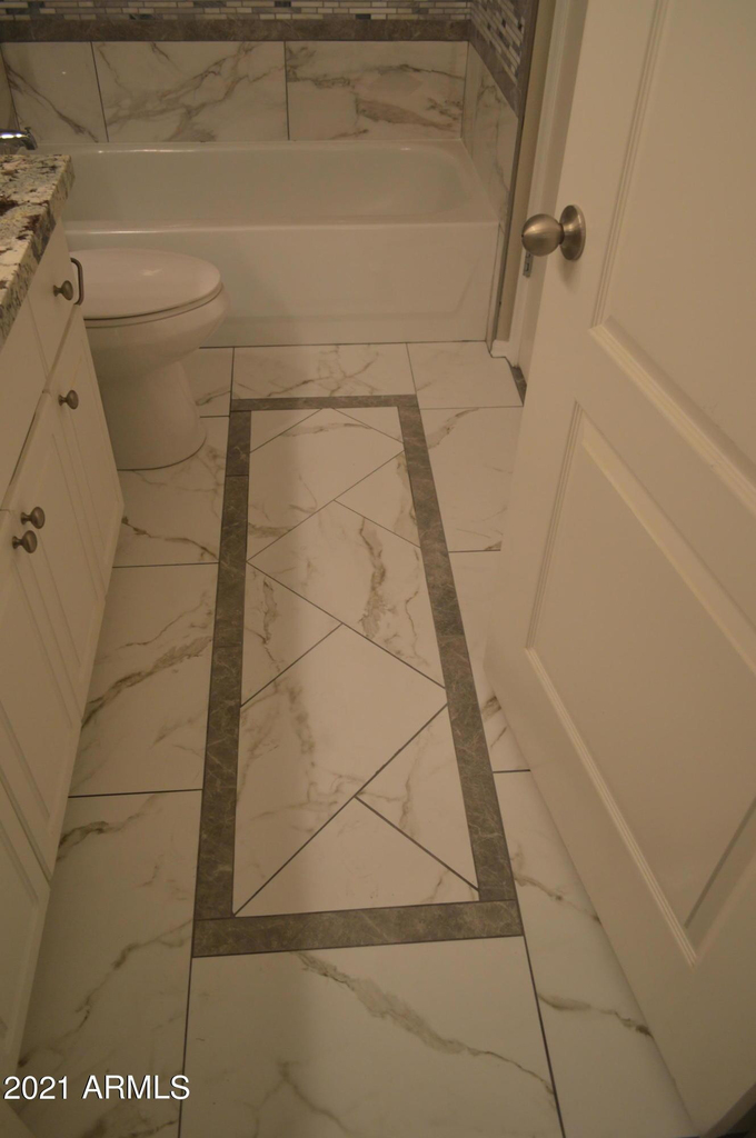 1701 E Colter - Photo 4