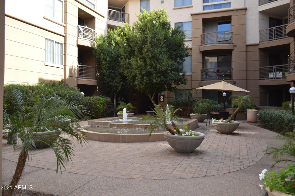 1701 E Colter - Photo 18