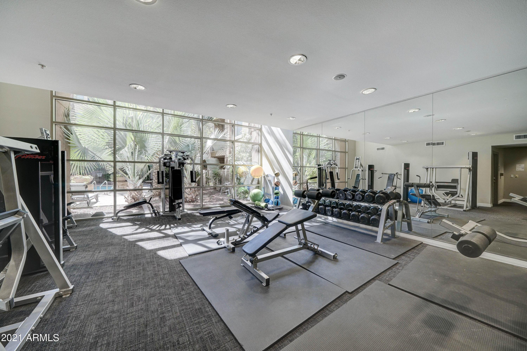 1701 E Colter - Photo 12
