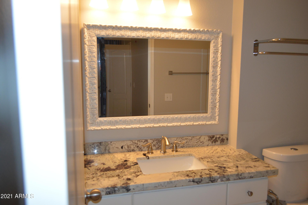 1701 E Colter - Photo 7