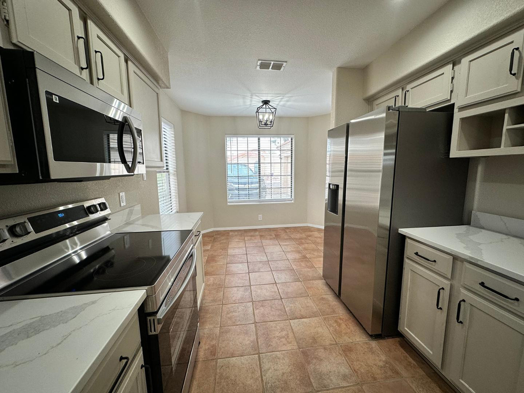 12237 N Gambel Drive - Photo 4