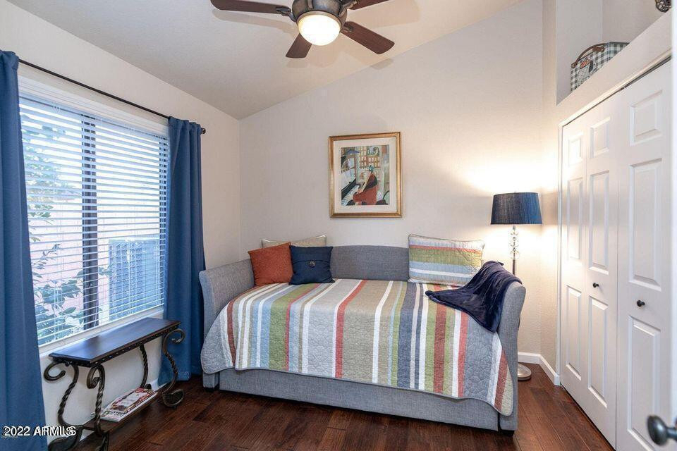 11826 N 109th Street - Photo 12