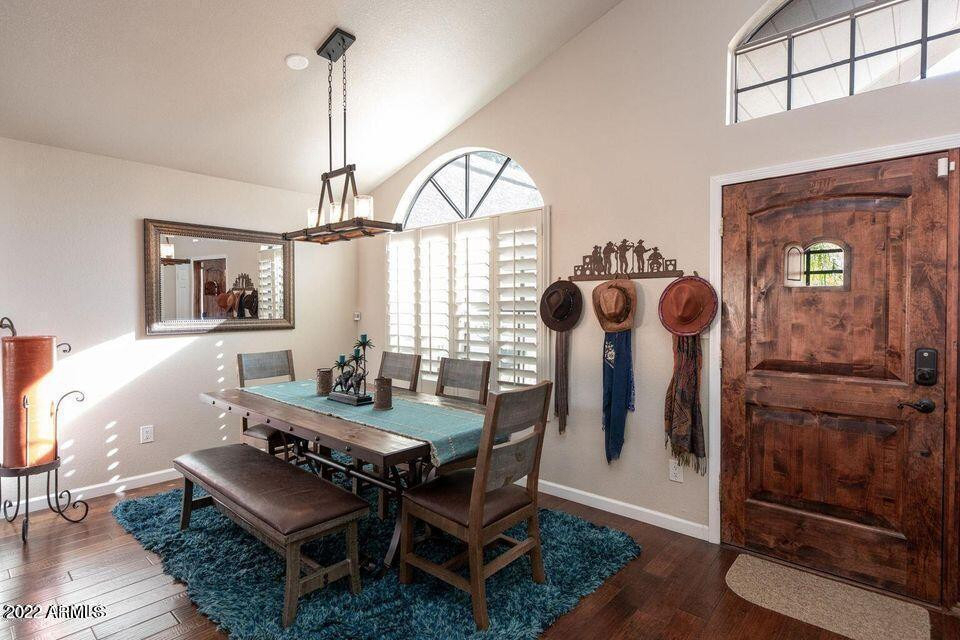 11826 N 109th Street - Photo 2