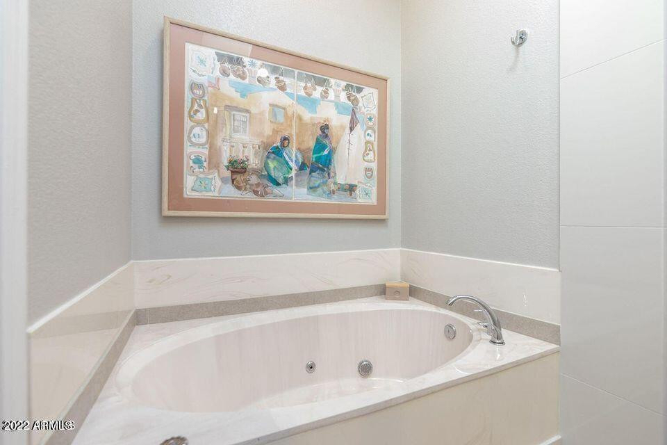 11826 N 109th Street - Photo 8