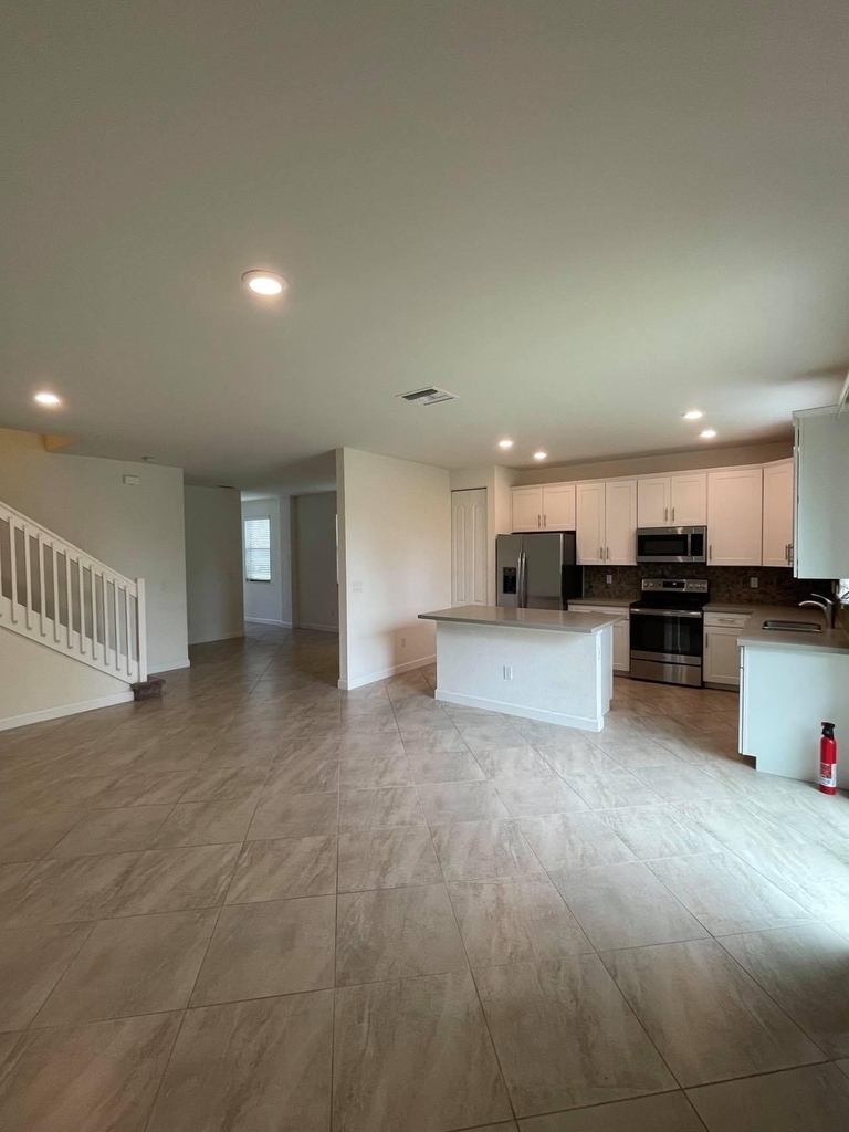 12932 Anthorne Lane - Photo 2
