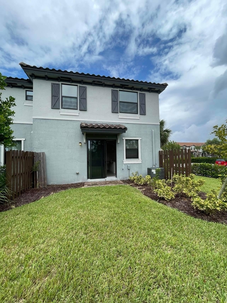 12932 Anthorne Lane - Photo 16