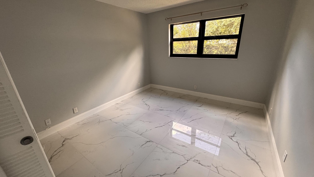 9150 Nw 38th Drive - Photo 21