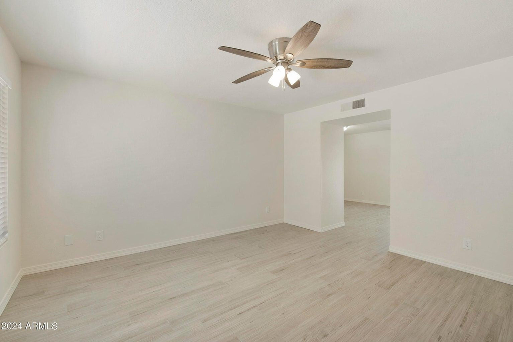 3316 E Helena Drive - Photo 6