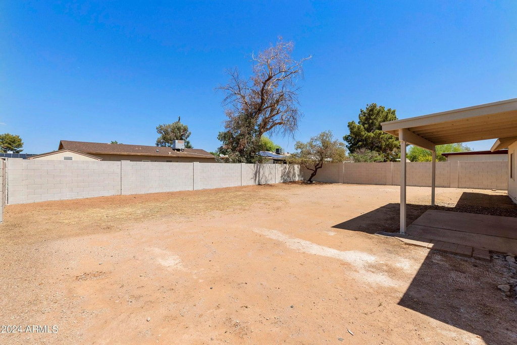 3316 E Helena Drive - Photo 11