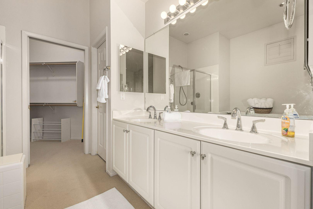 8270 N Hayden Road - Photo 15
