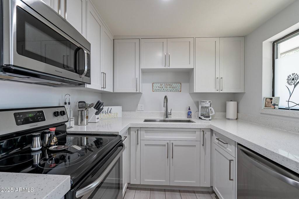4351 N 36th Street - Photo 8