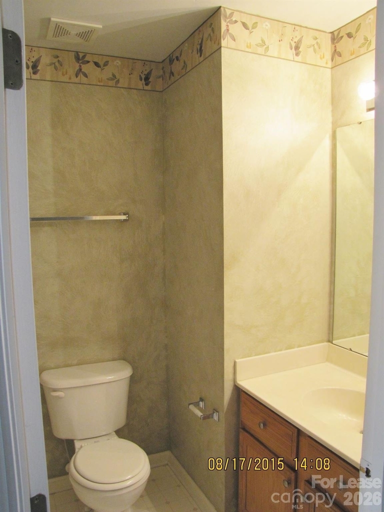 18040 Delmas Drive - Photo 17