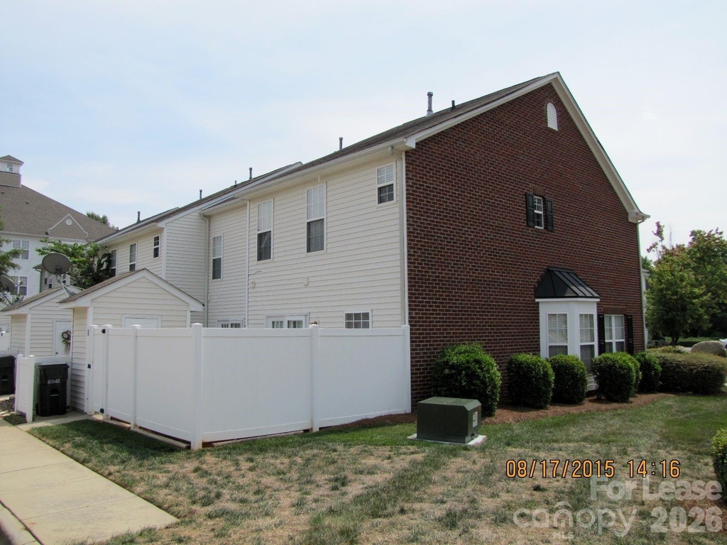 18040 Delmas Drive - Photo 32