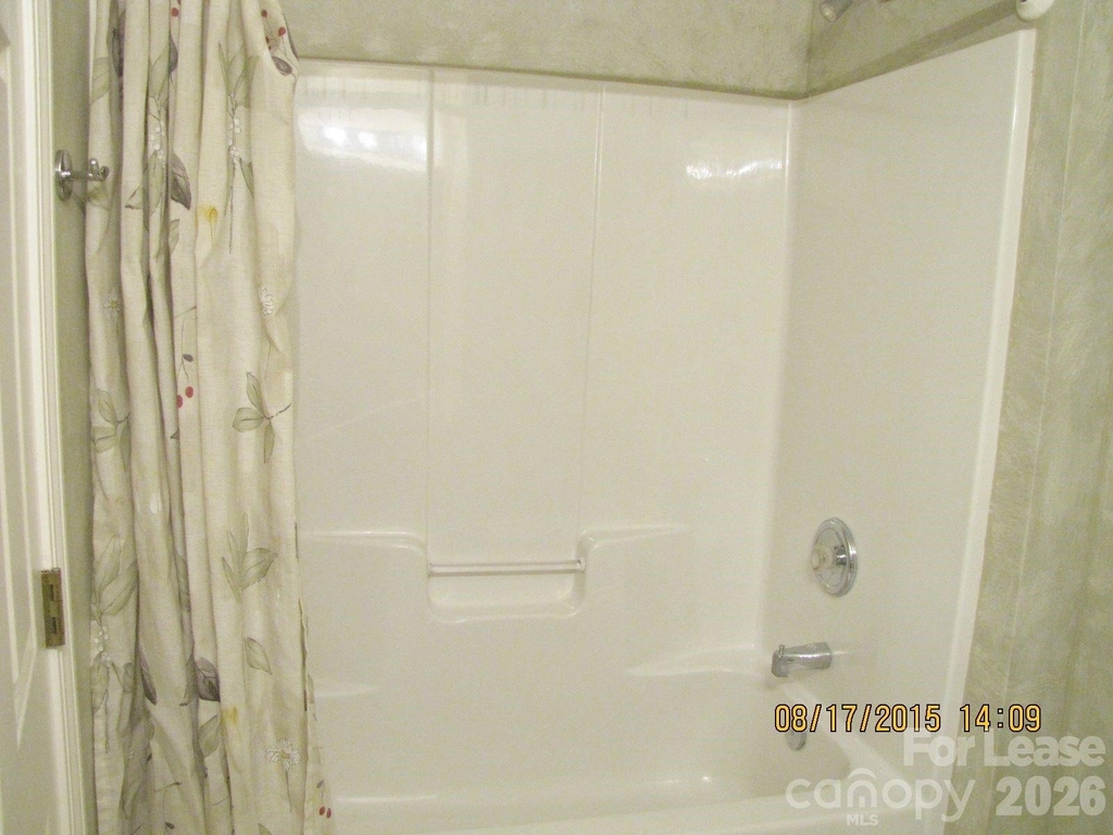 18040 Delmas Drive - Photo 18