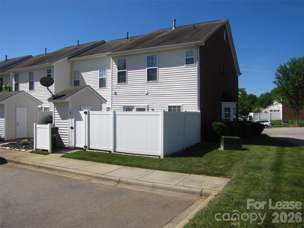 18040 Delmas Drive - Photo 31
