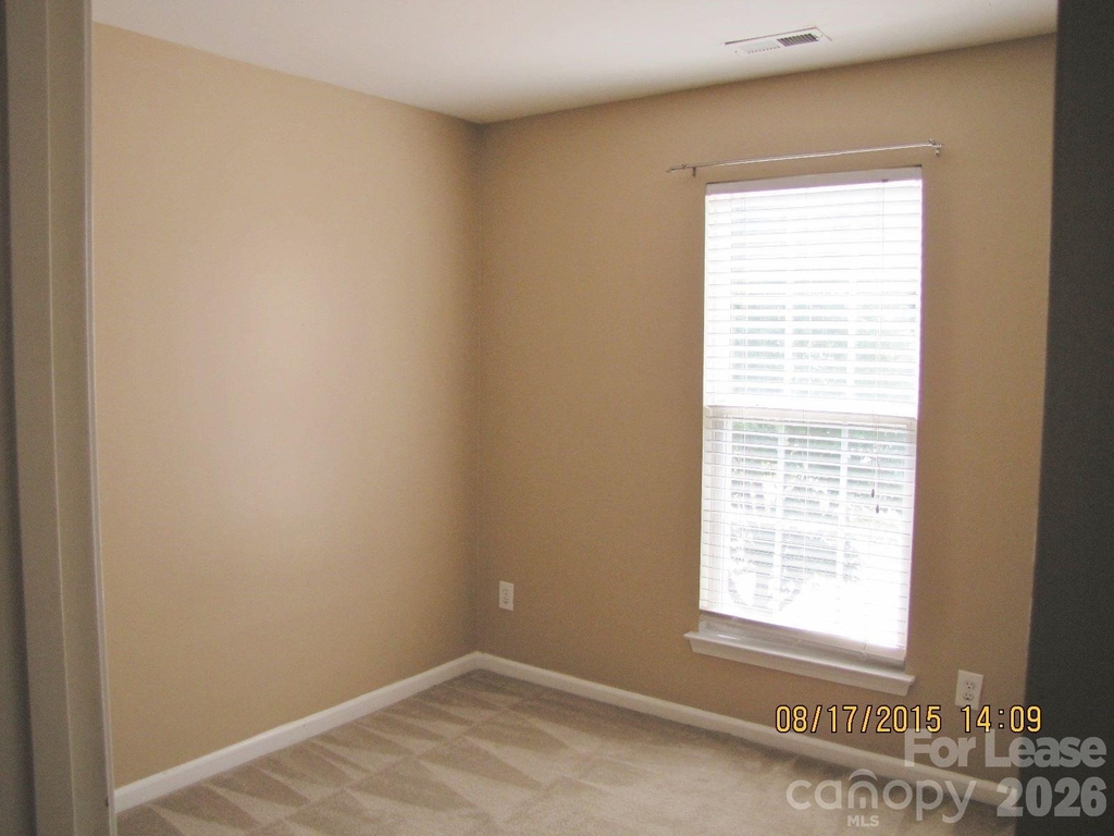 18040 Delmas Drive - Photo 19