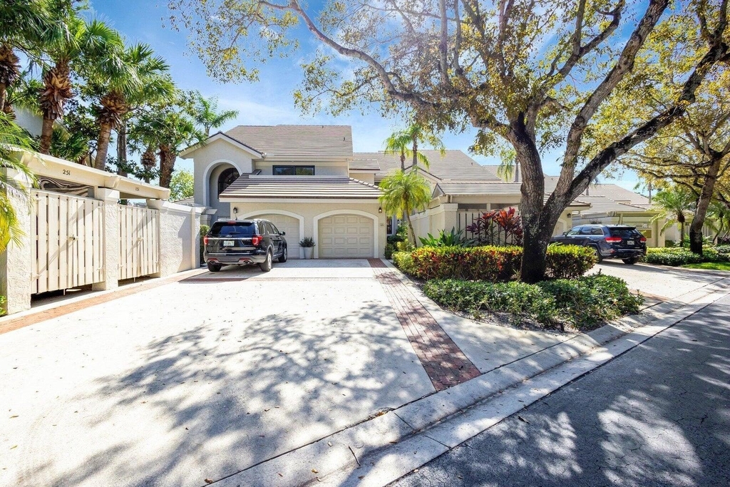 16050 W Bay Drive - Photo 1