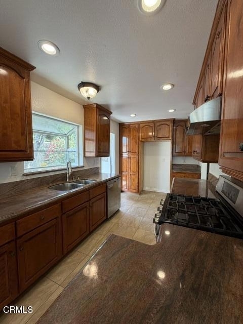 3115 Foothill Road - Photo 4
