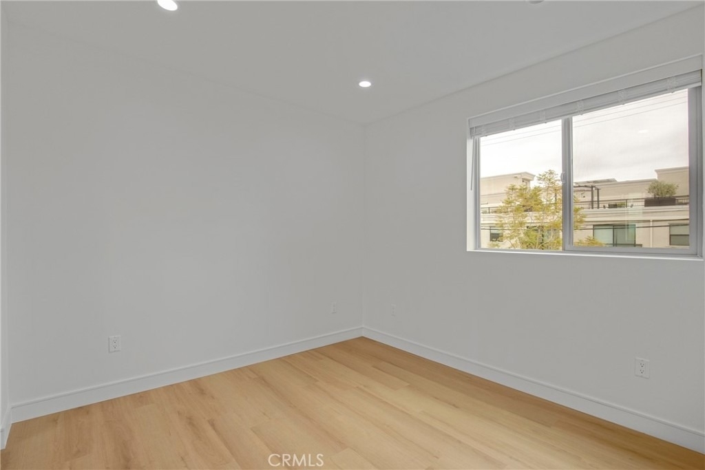 5222 Strohm Avenue - Photo 19
