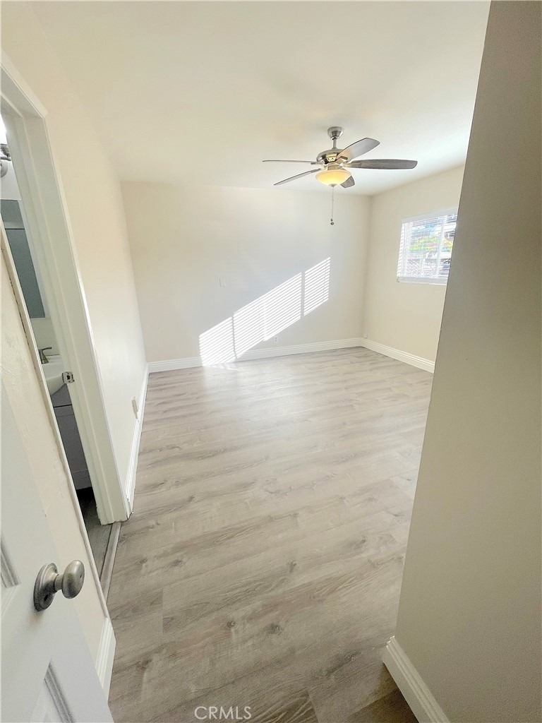 2115 Placentia Avenue - Photo 11