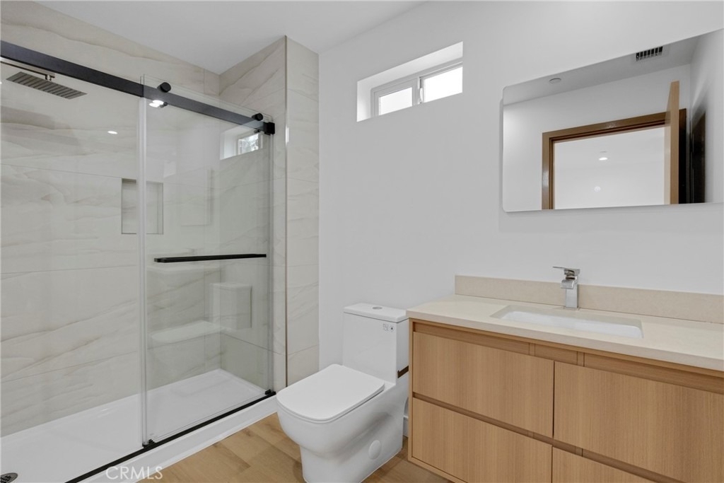 5220 Strohm Avenue - Photo 15