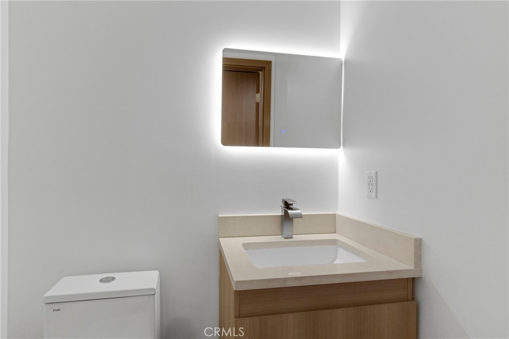 5220 Strohm Avenue - Photo 10