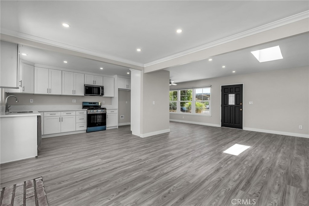 20431 Lassen Street - Photo 0