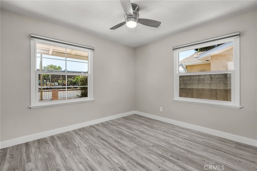 20431 Lassen Street - Photo 7