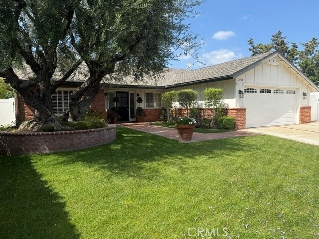 2705 E Jacaranda Avenue E - Photo 0