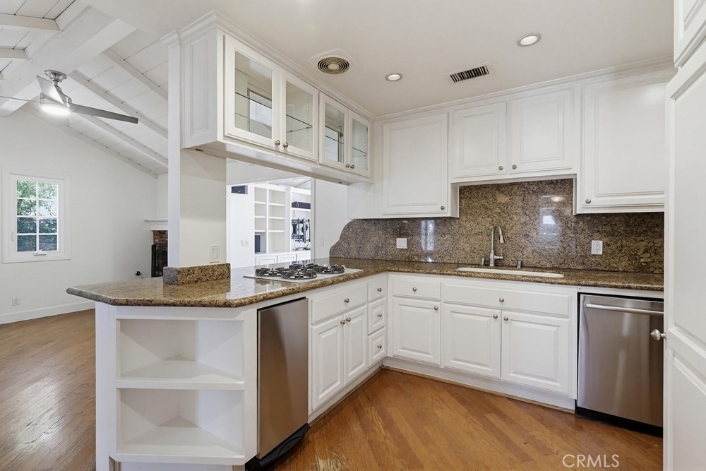 2705 E Jacaranda Avenue E - Photo 21