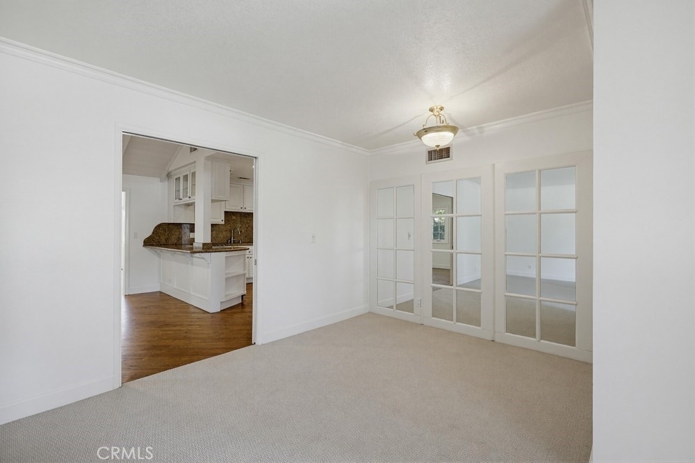 2705 E Jacaranda Avenue E - Photo 16