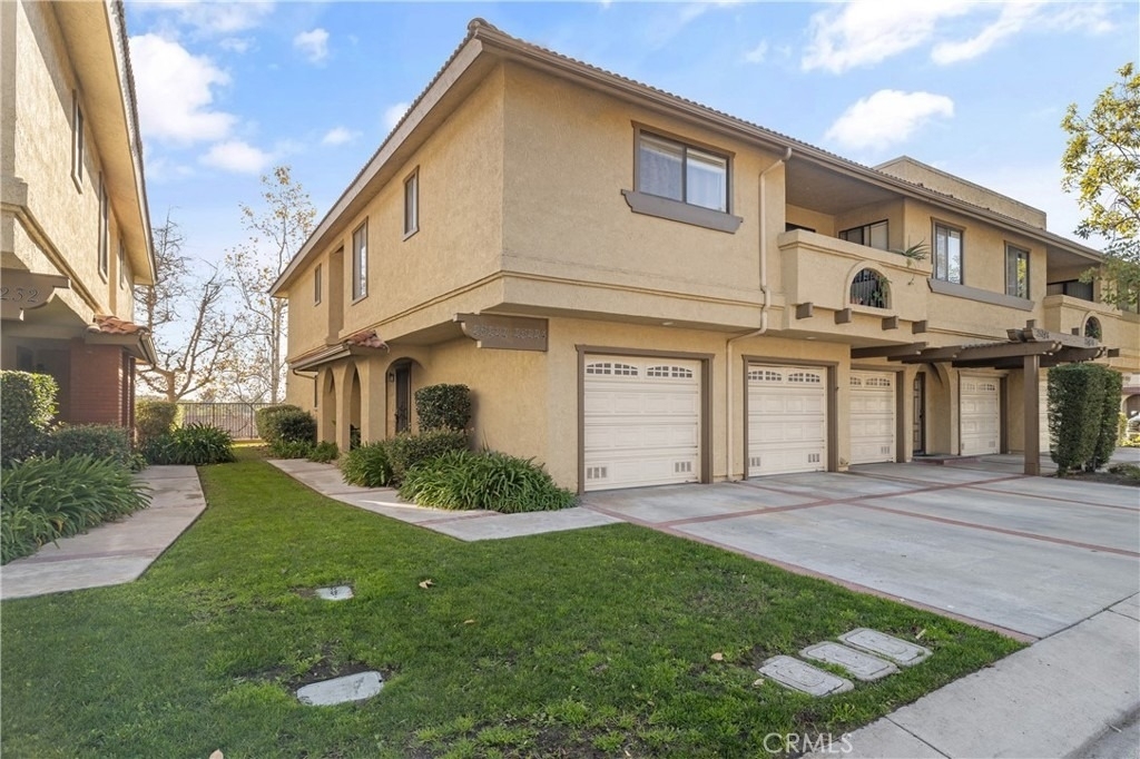 25224 Birch Grove Lane - Photo 0