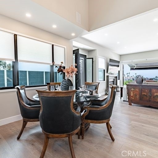 32 Dauphin - Photo 7