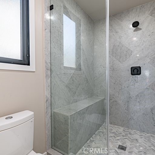 32 Dauphin - Photo 17