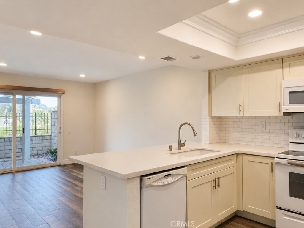 24612 Zena Court - Photo 7