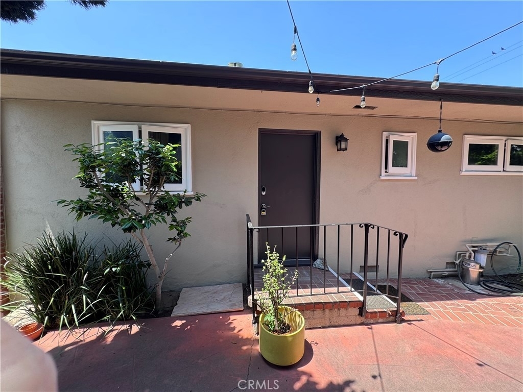 1821 Glenneyre Street - Photo 1