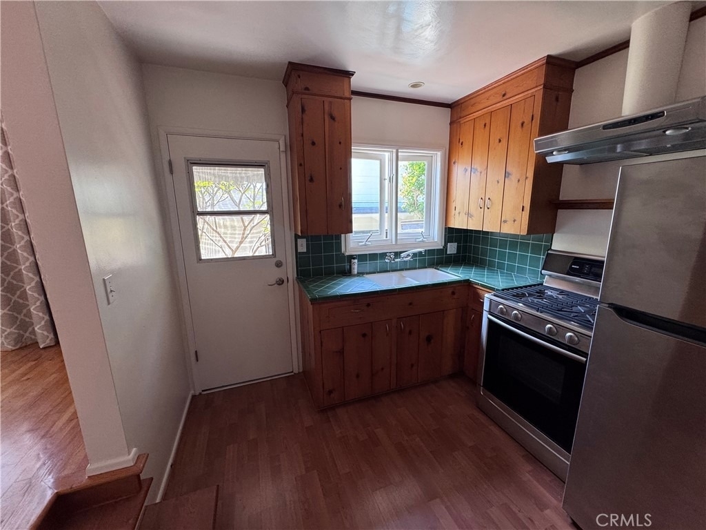 1821 Glenneyre Street - Photo 22