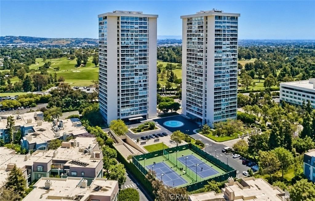 2222 Avenue Of The Stars - Photo 5