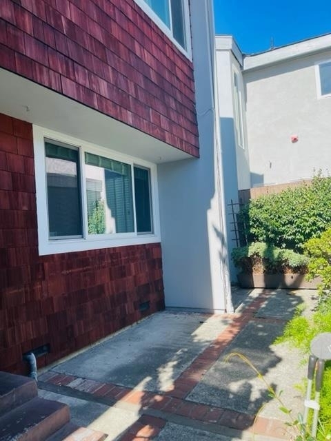 321 Quay Lane - Photo 2