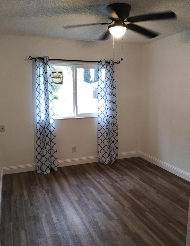 637 Grambling Court - Photo 19