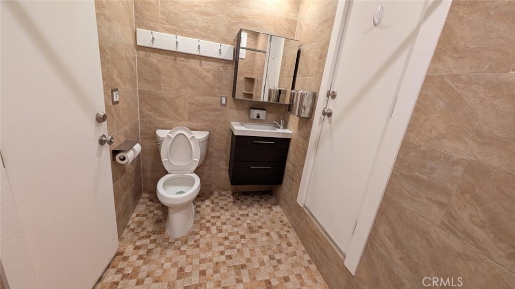 1167 Judson St - Photo 6