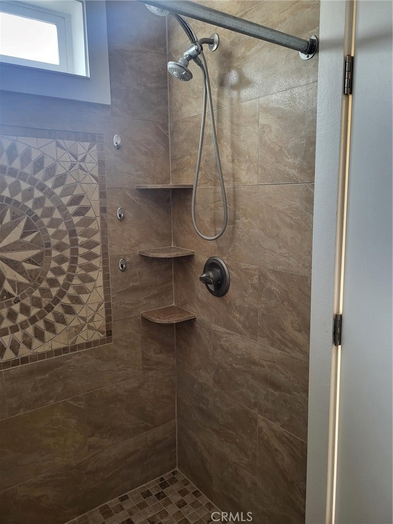 1167 Judson St - Photo 7