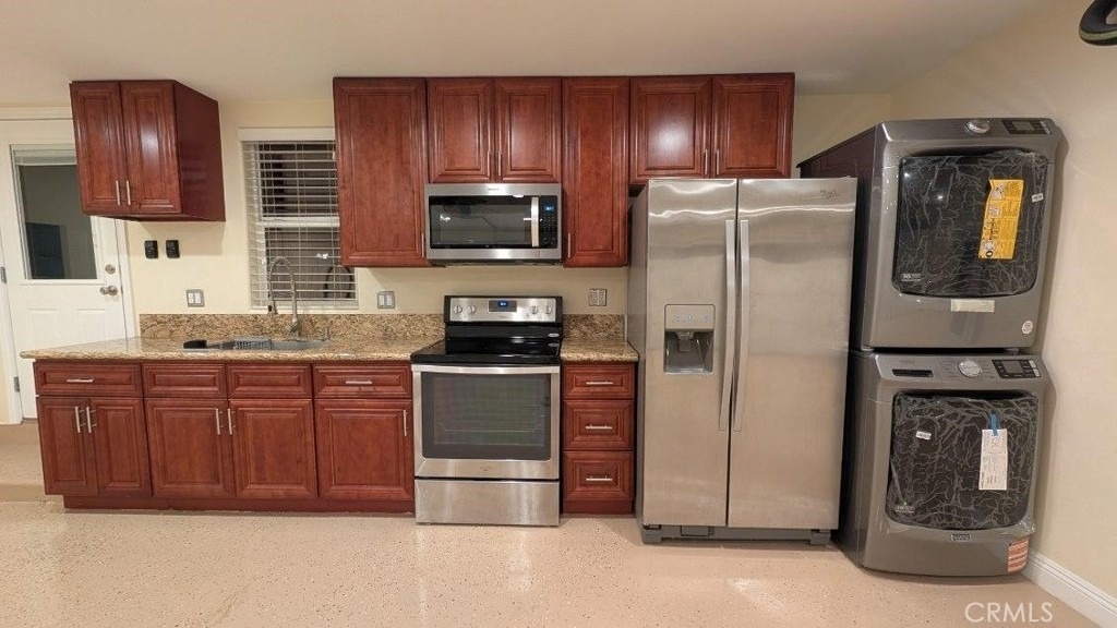 1167 Judson St - Photo 2