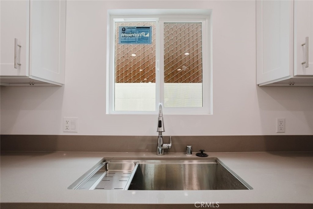 7730 Wyngate - Photo 16