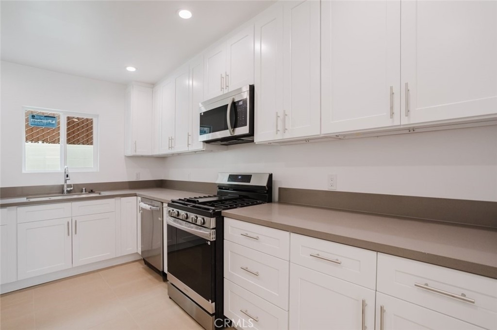 7730 Wyngate - Photo 12